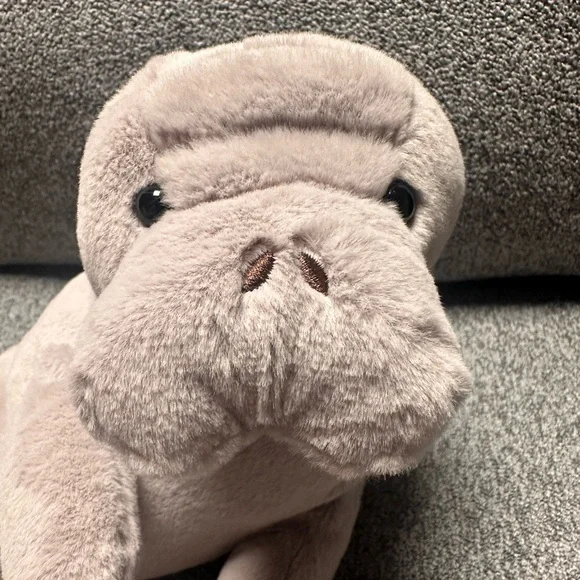 Weighted Bubble the manatee Heatable & Coolable Plush (never heated or cooled) - Picture 3 of 9